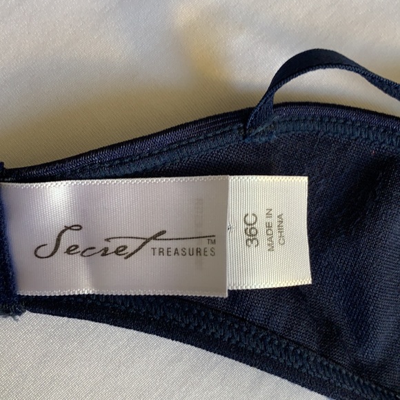 Navy Blue Velour Bra 36C - Picture 7 of 7